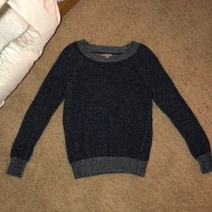 Gap sweater